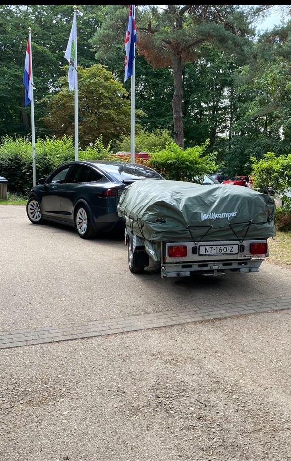 Der erste Tesla mit Holtkamper